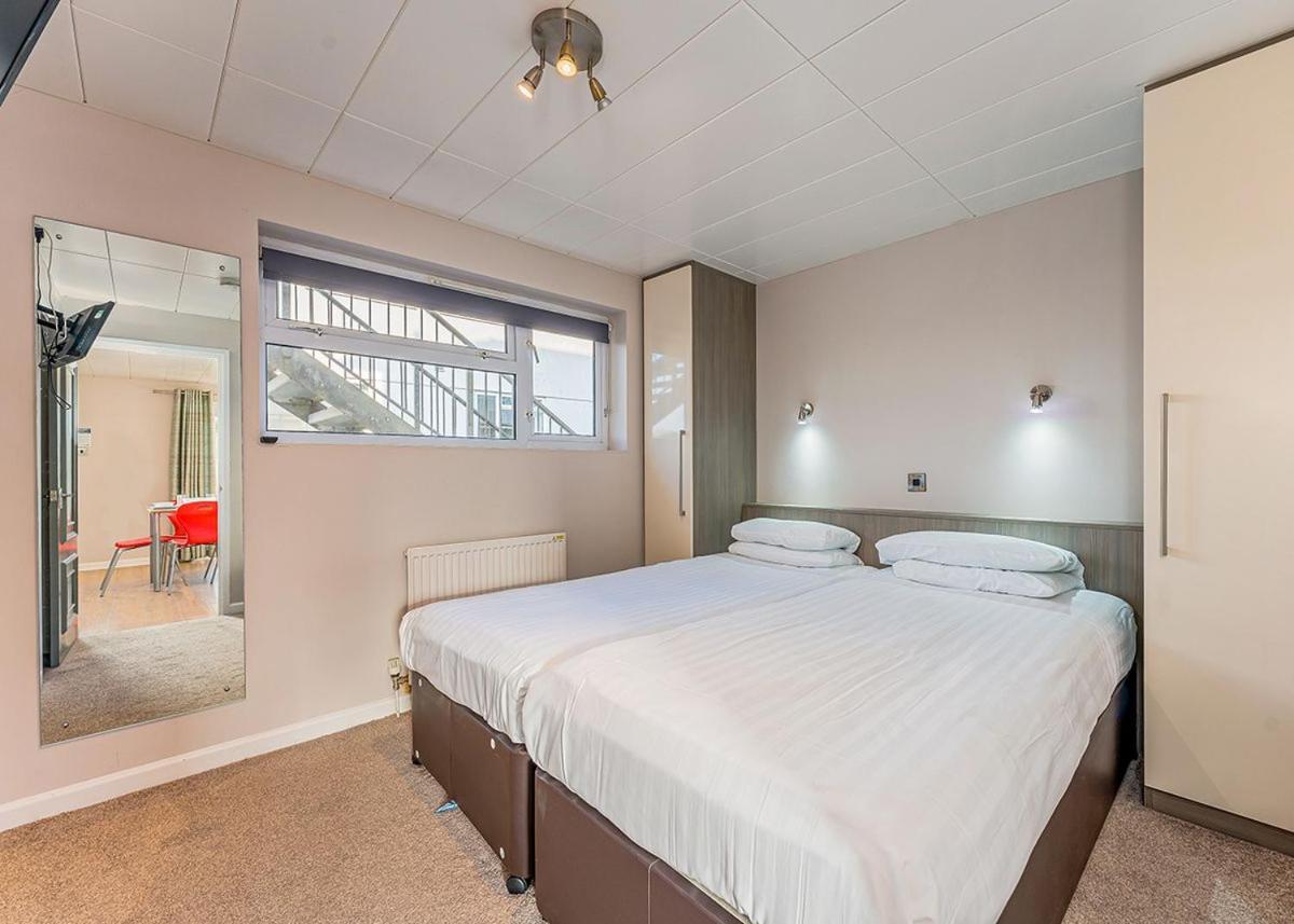 Golden Coast Holiday Park Ξενοδοχείο Woolacombe Δωμάτιο φωτογραφία